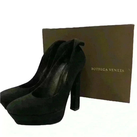 Bottega Veneta Women’s Nib black suede platform pumps fold over heel - Picture 1 of 10